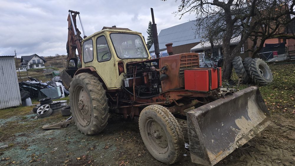 Sprzedam MTZ bialoruske koparko spycharka na chodzie