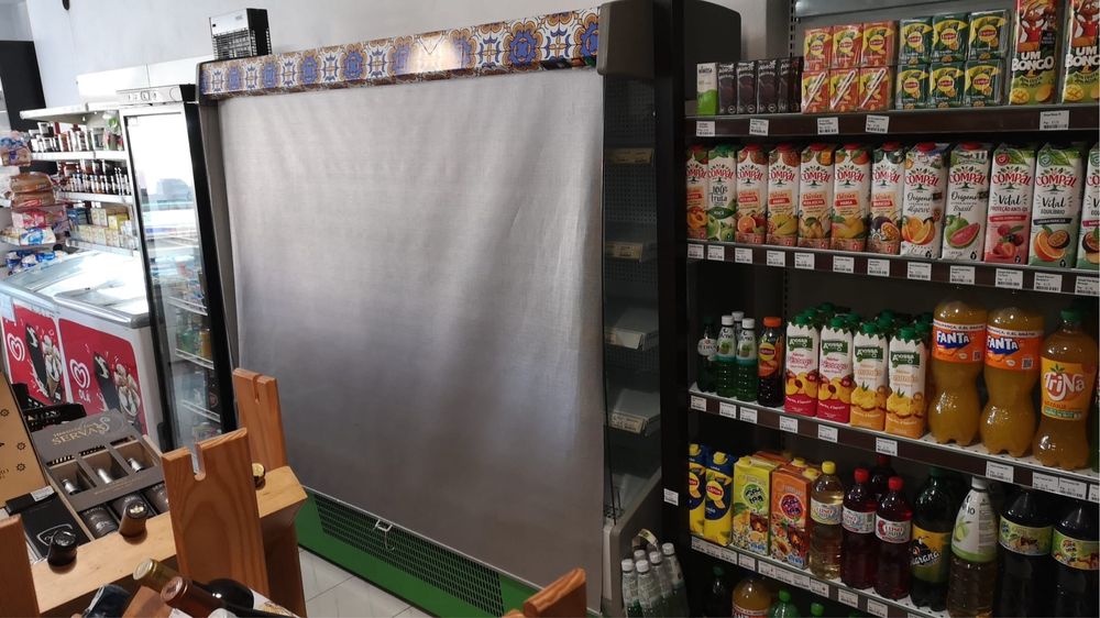 Arca frigorifica loja supermercado