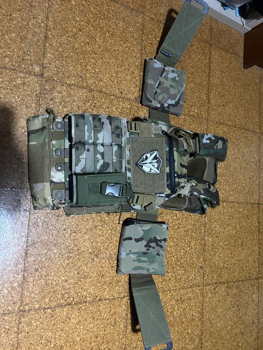 Colete tactico multicam marca voxdefence