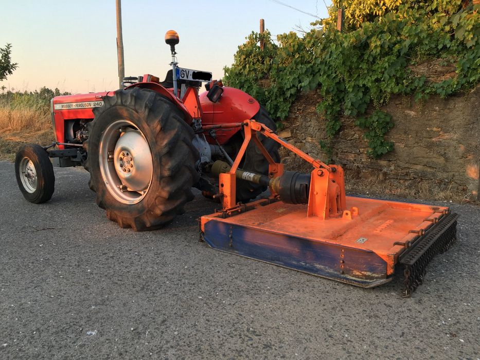 Corta mato \ Capinadeira Galucho 1.3 metros Reforçado - COMO NOVO