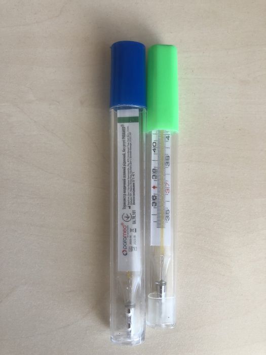 безртутний медичний скляний термометр Paramed.