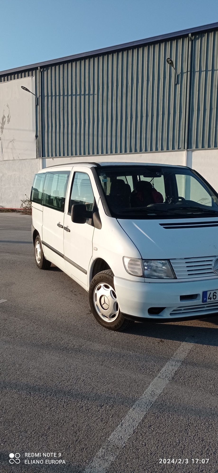 Mercedes bens vito 108 ano 2002 muito estimada documentos em dia