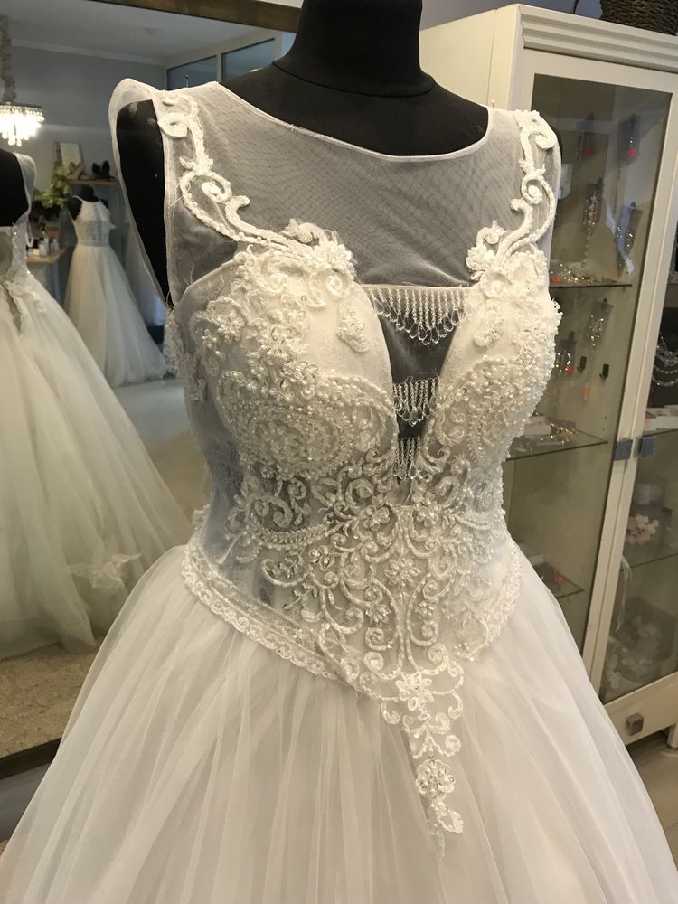 Suknia ślubna biała, rozmiar 38, nowa