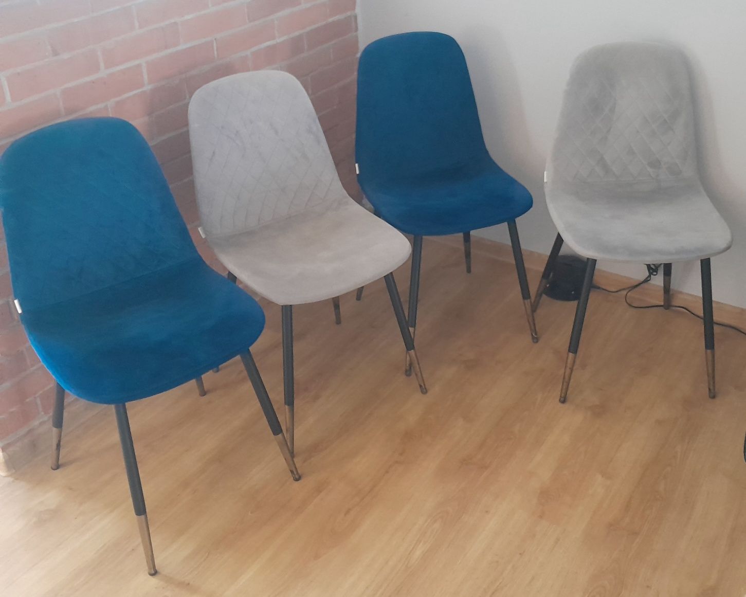 4szt komplet krzesła homla welurowe Velvet szare krzesło granat