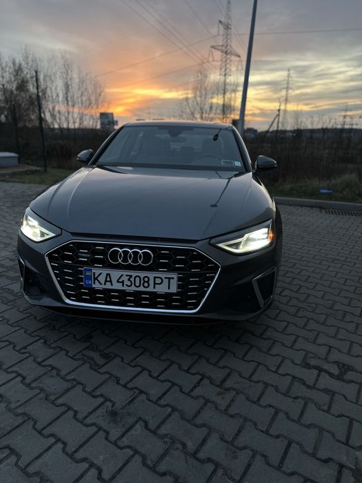 Продам Audi a4b9 2020 року