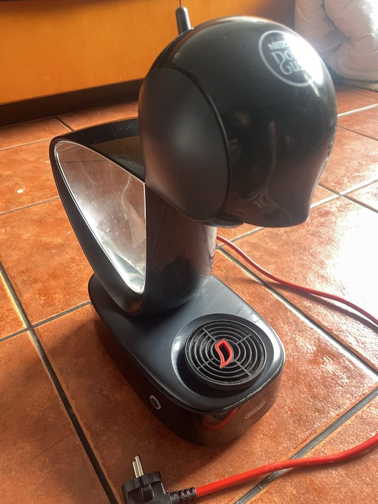 Maquina de cafe dolce gusto