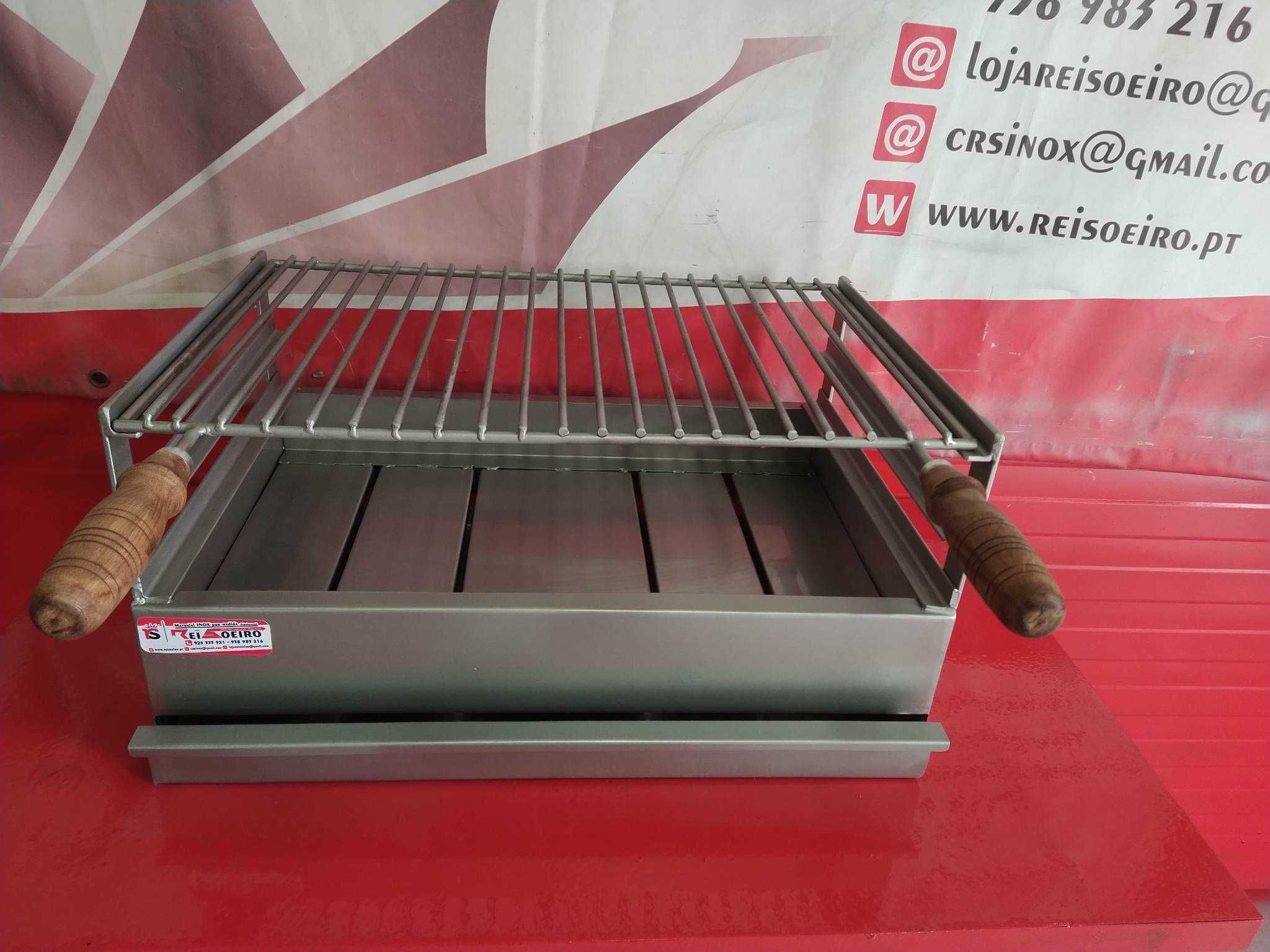 CHURRASQUEIRA INOX ENCASTRÁVEL (600x400x300MM) - Valor c/ IVA