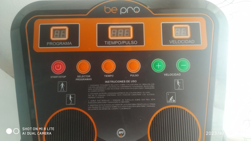 Vendo máquina de vibração fitness