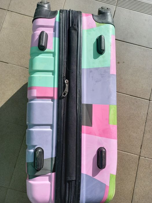 Валіза 37 на 57 товщ.25см.