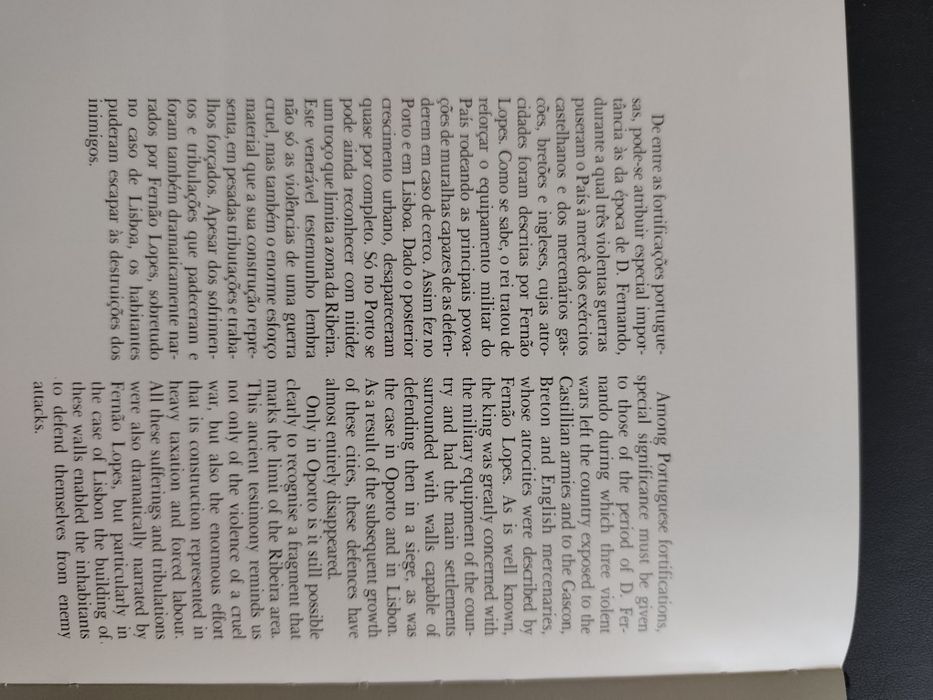 Livro castelos de Portugal coleção dos CTT