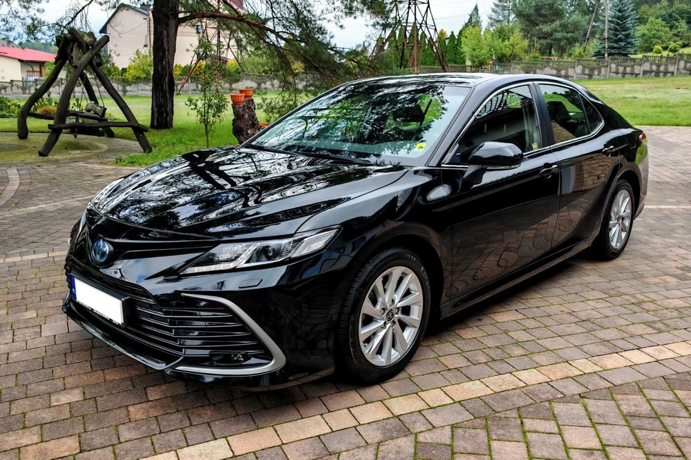 Toyota Camry GWARANCJA 2.5 218KM HYBRID 1wł SALON POLSKA 66000km fv23%