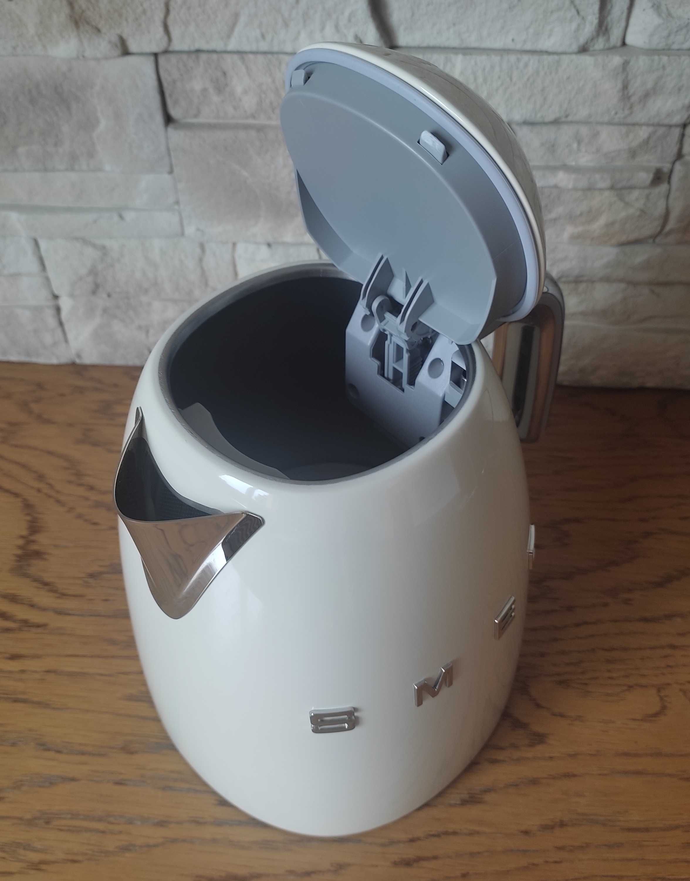 Czajnik Smeg KLF03CREU 1,7l 2400W
