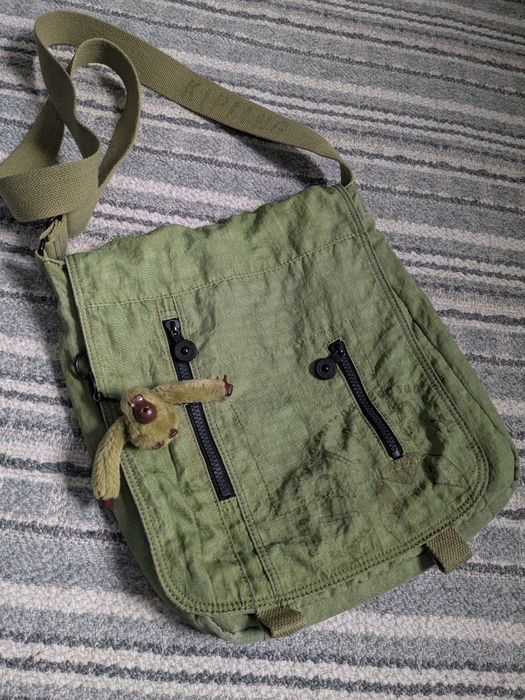 Kipling оригінальна сумка , у дуже гарному стані