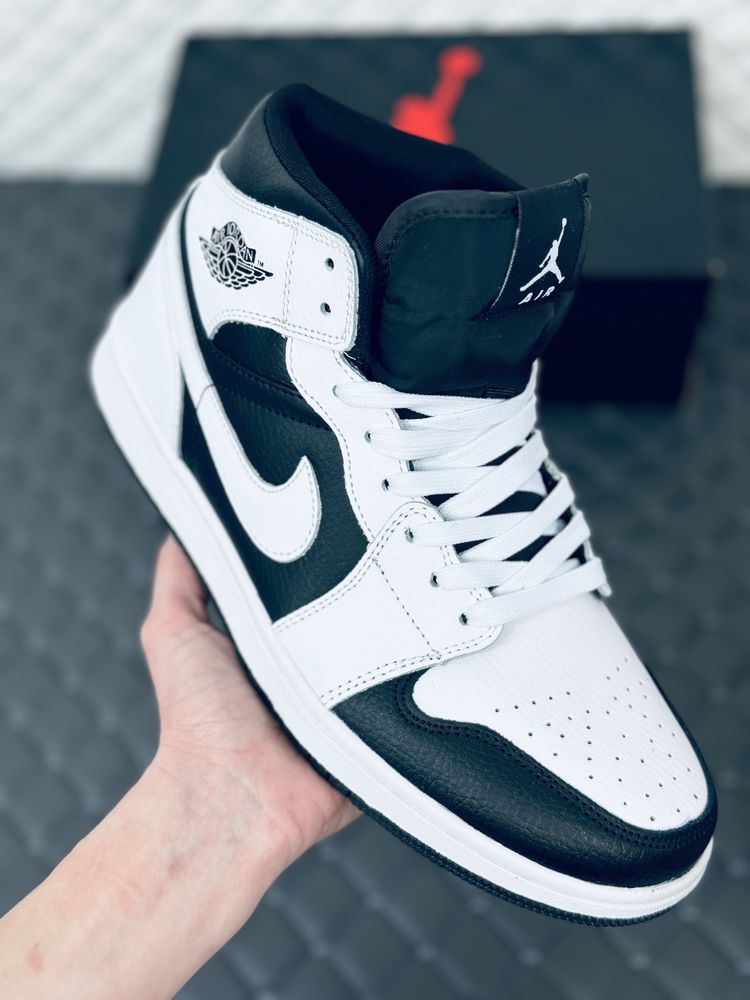 Nike Air Retro Jordan 1 white-black кроссовки мужские Найк Ретро Джорд