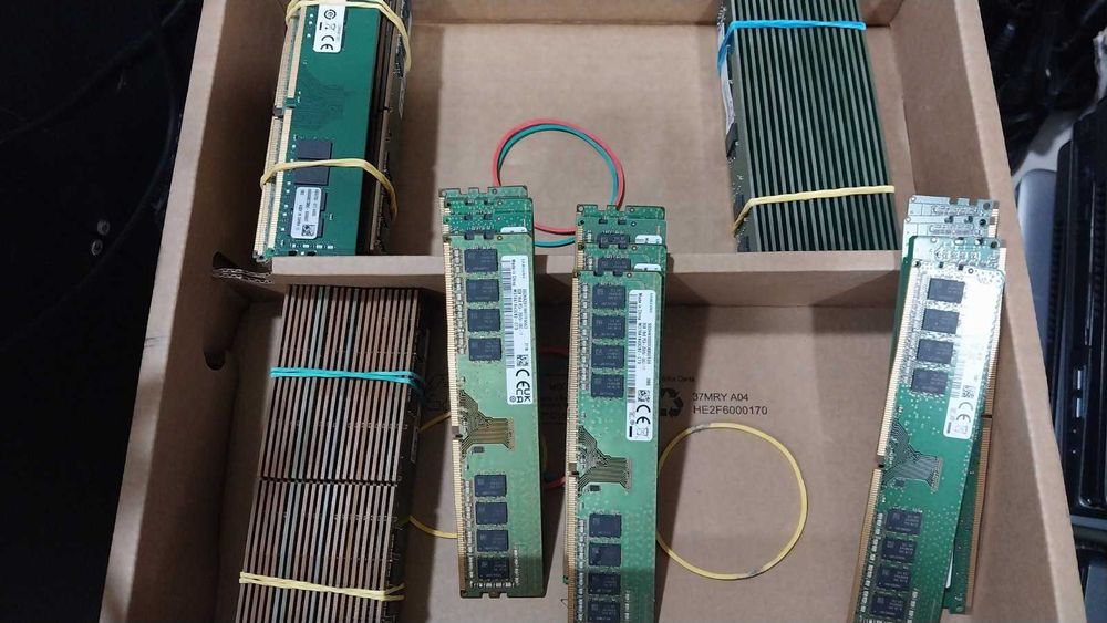 Оперативна память DDR4 8Gb Для ПК