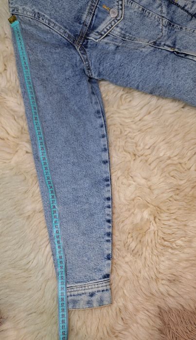 Тепла джинсова куртка