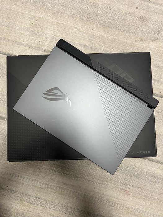 Ноутбук Asus Rog Strix G15 G513IC-HN113