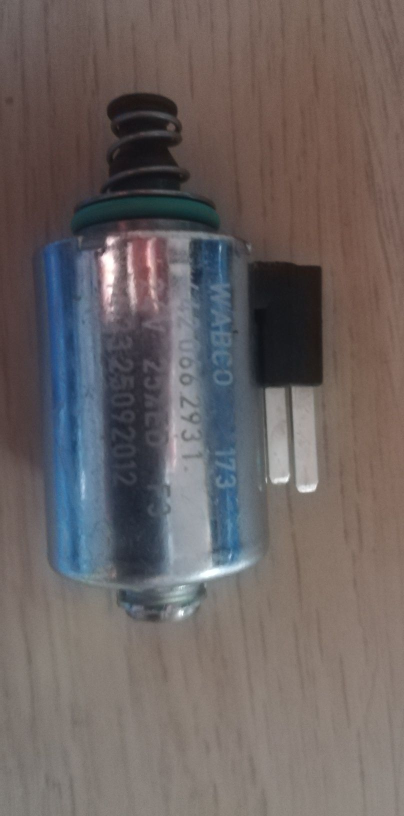 Zawór elektromagnetyczny pneumatyczny wabco