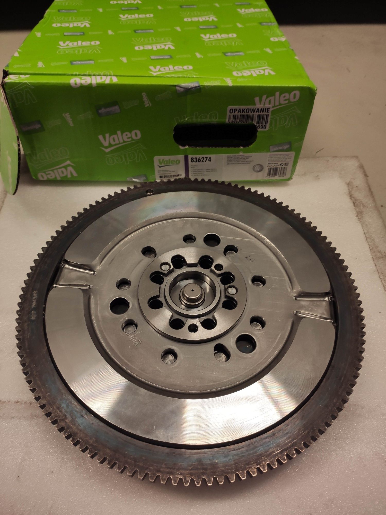 Koło dwumasowe BMW N47 Nowe VALEO 836274