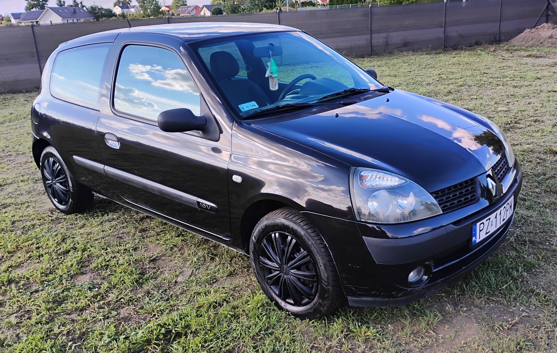 Renault Clio 2, ekonomiczny pojazd, zapraszam do kontaktu