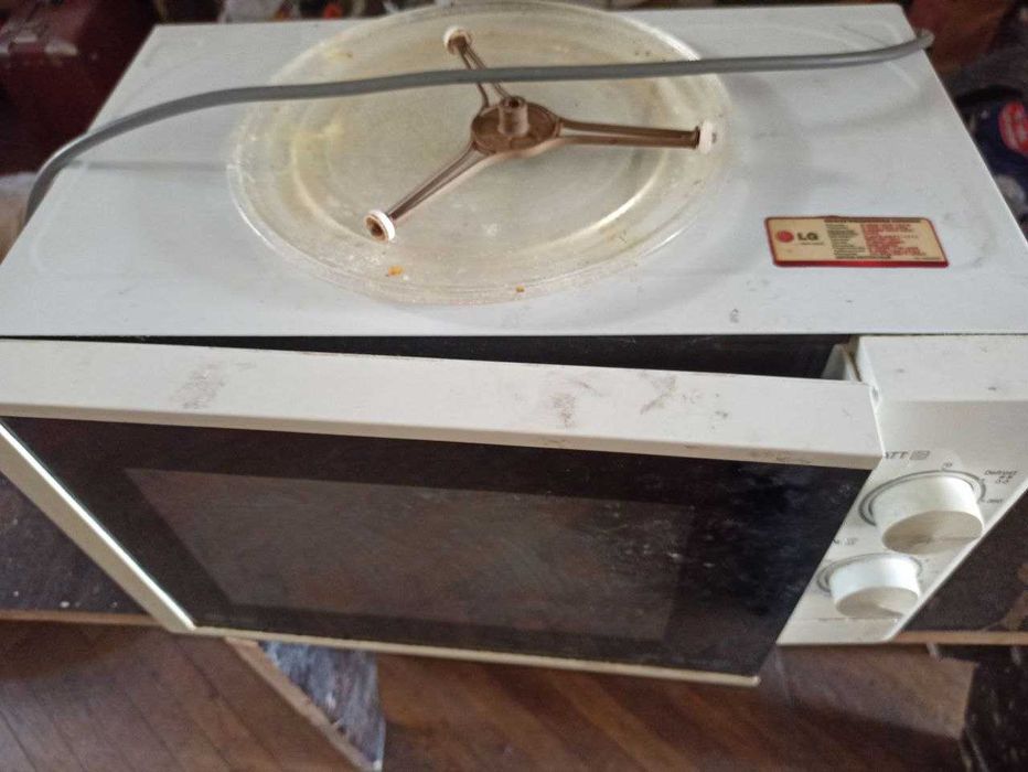 Мікрохвильовка LG на запчастини