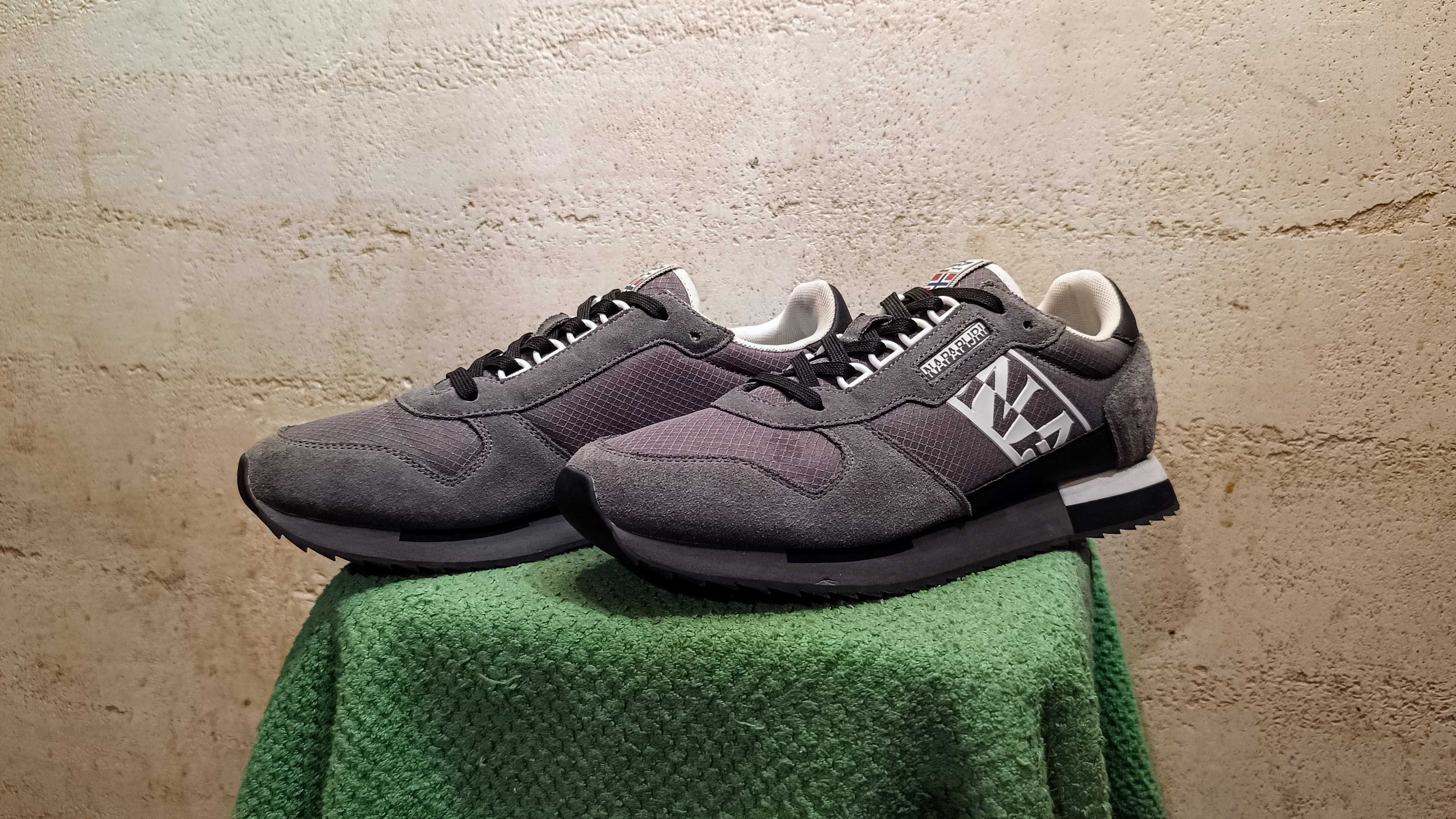 Męskie sneakersy NAPAPIJRI VIRTUS r.43 stan bardzo dobry
