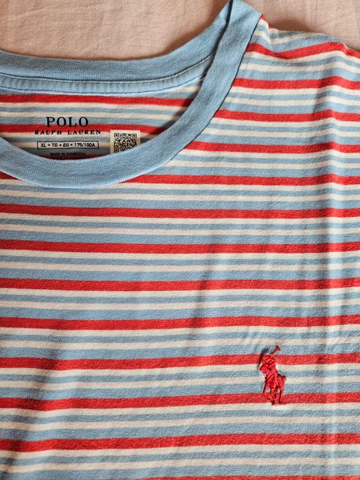 T-shirt Polo by Ralph Lauren azul, branca e vermelha