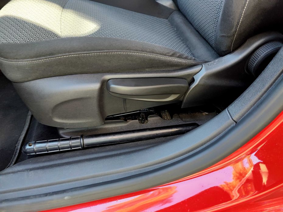 Insignia B fotele kpl + boczki