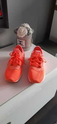 Buty sportowe damskie New balance kolor neon rozmiar 36,5