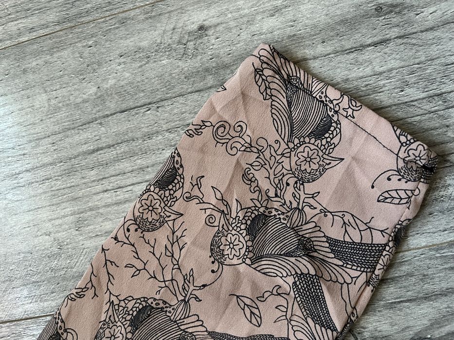 Śliczna sukienka lekki wzór xl