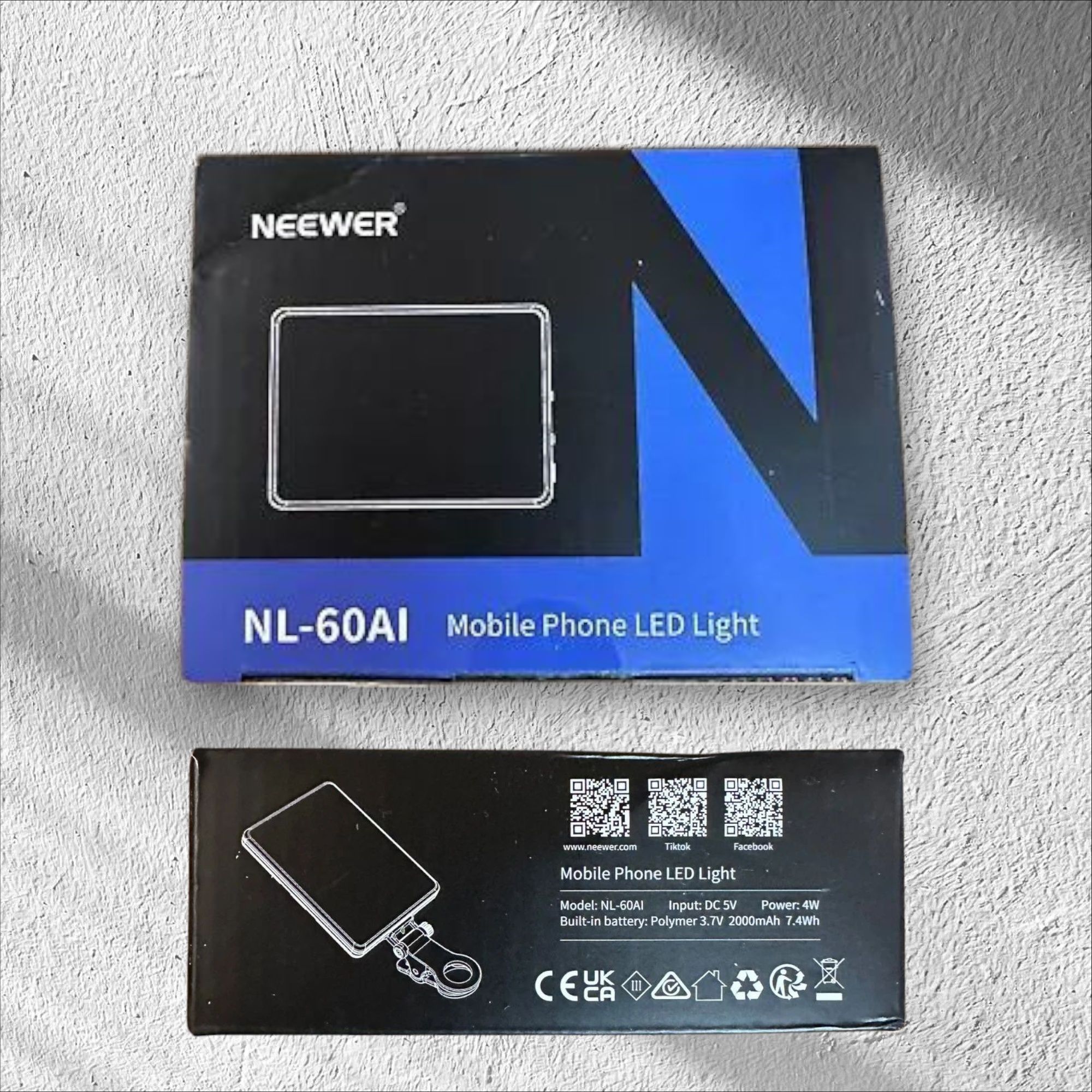 Мобільне світло NEEWER NL-60AI