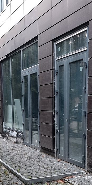 Сдам Цокольный этаж, Центр, Свой Вход