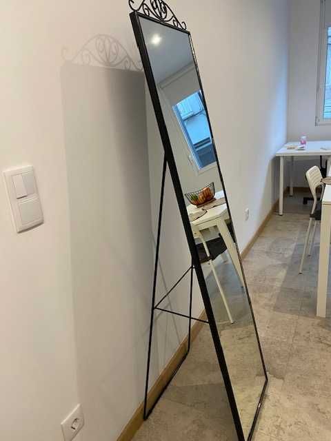 Espelho de pé, preto, 40x167 cm