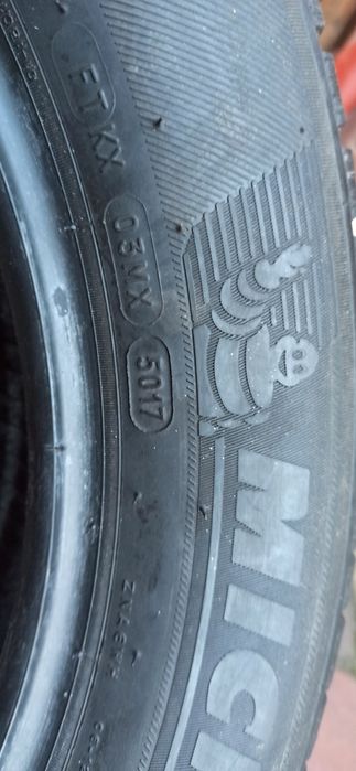 Шини резина пара 215 60 R17 Michelin Cross Climate