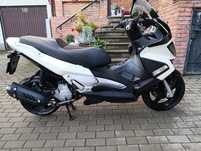 Aprilia SR MAX 125 Transport Gilera Nexus