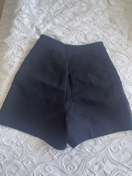 Шорты zara с пуговками
