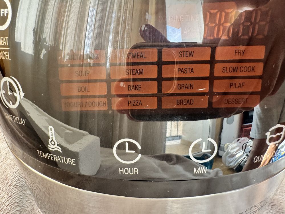 Sprzedam multicooker Redmond RMC-M90E