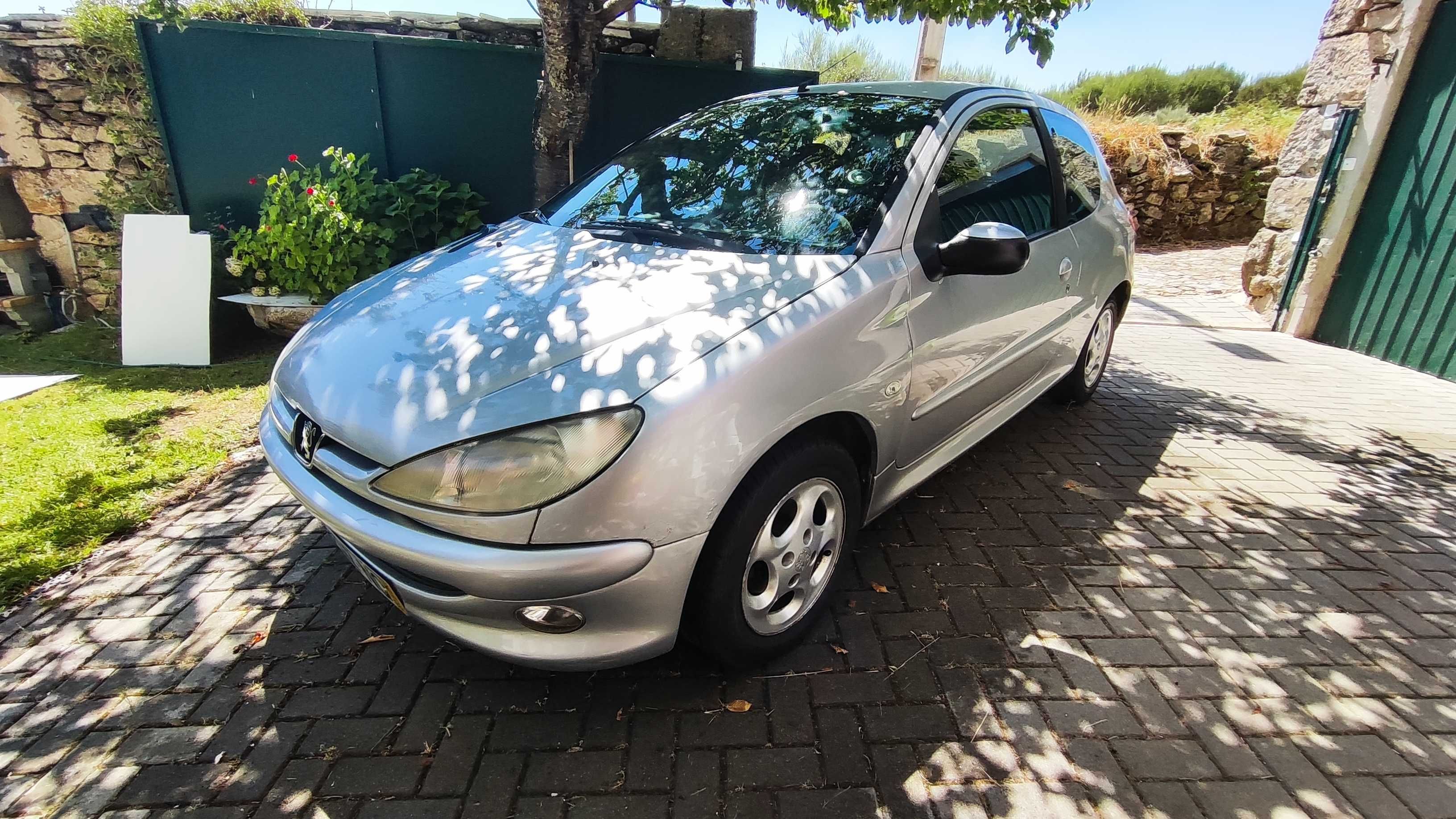 Peugeot 206 1.1 Gasolina 99