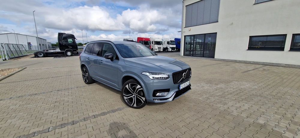 Volvo XC 90 Hak Do Przyczepy/ Dach Panorama+Szyber Dach/ Alufelgi 22 Cali