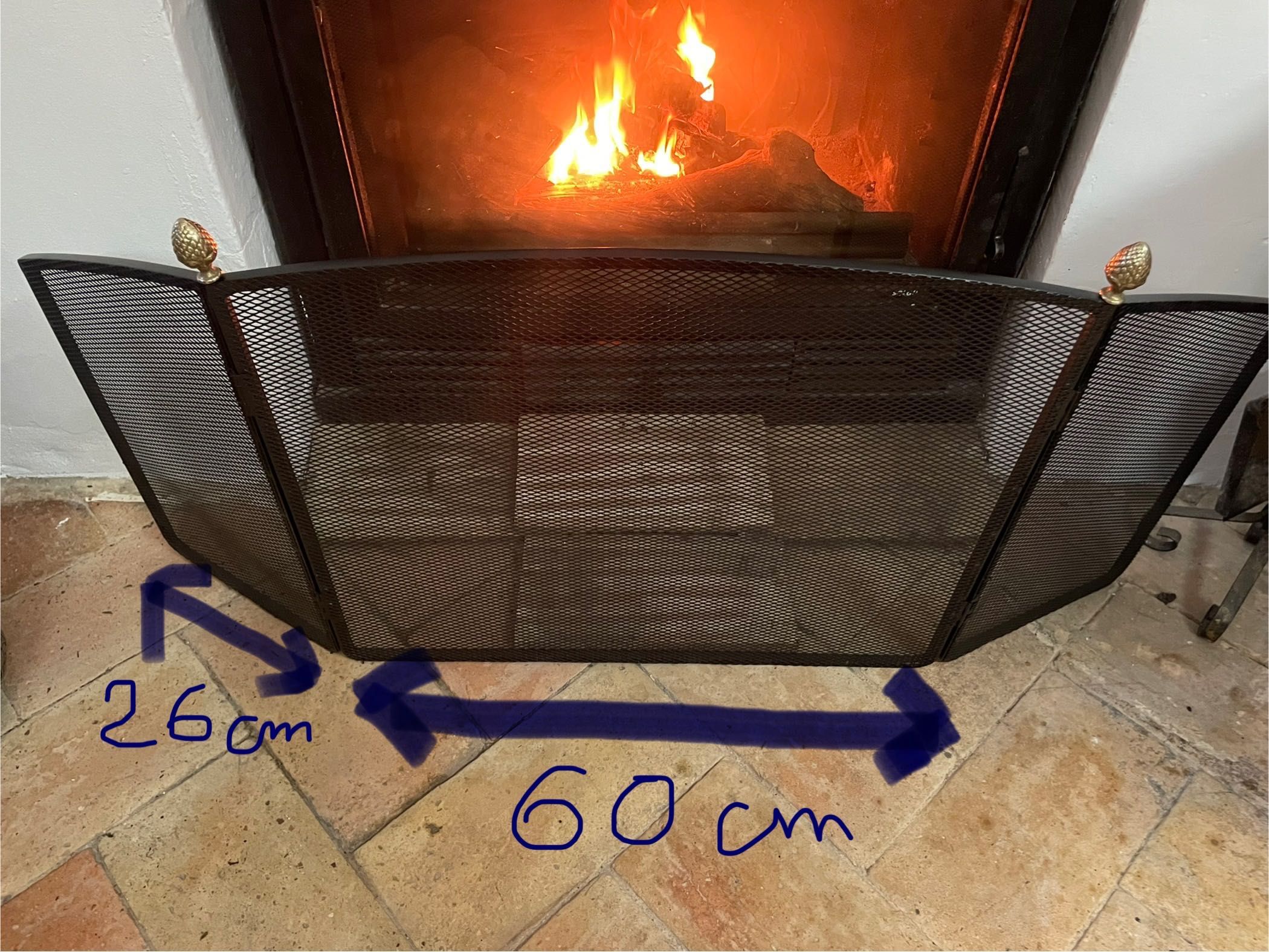 Grade de proteção para lareira