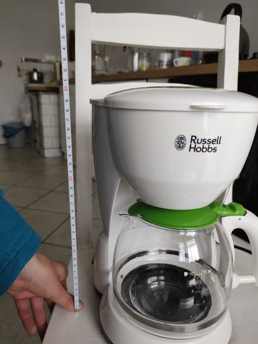 Ekspres przelewowy Russell Hobbs