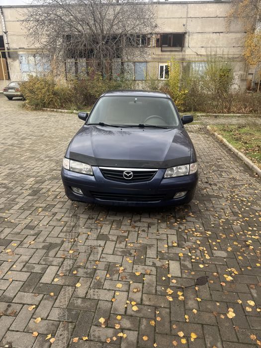 Мазда 626 2001 року