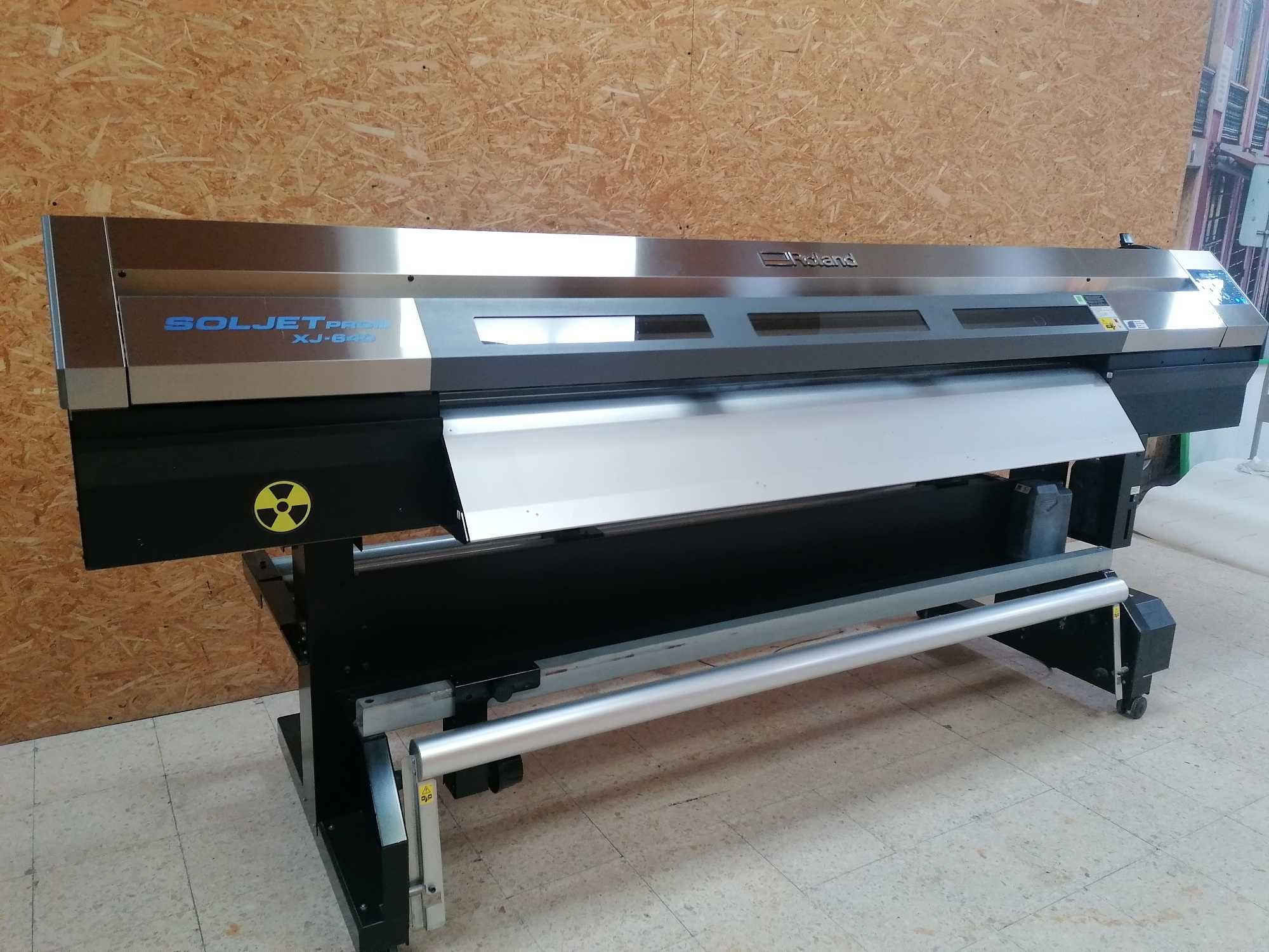 Plotter Roland XJ 640 - 160cm - 6 cores CMYK+LM+LC