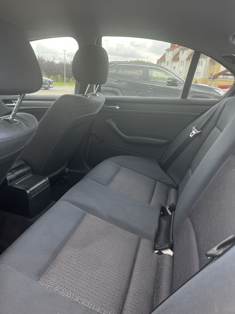 Uszkodzone bmw e46 318i