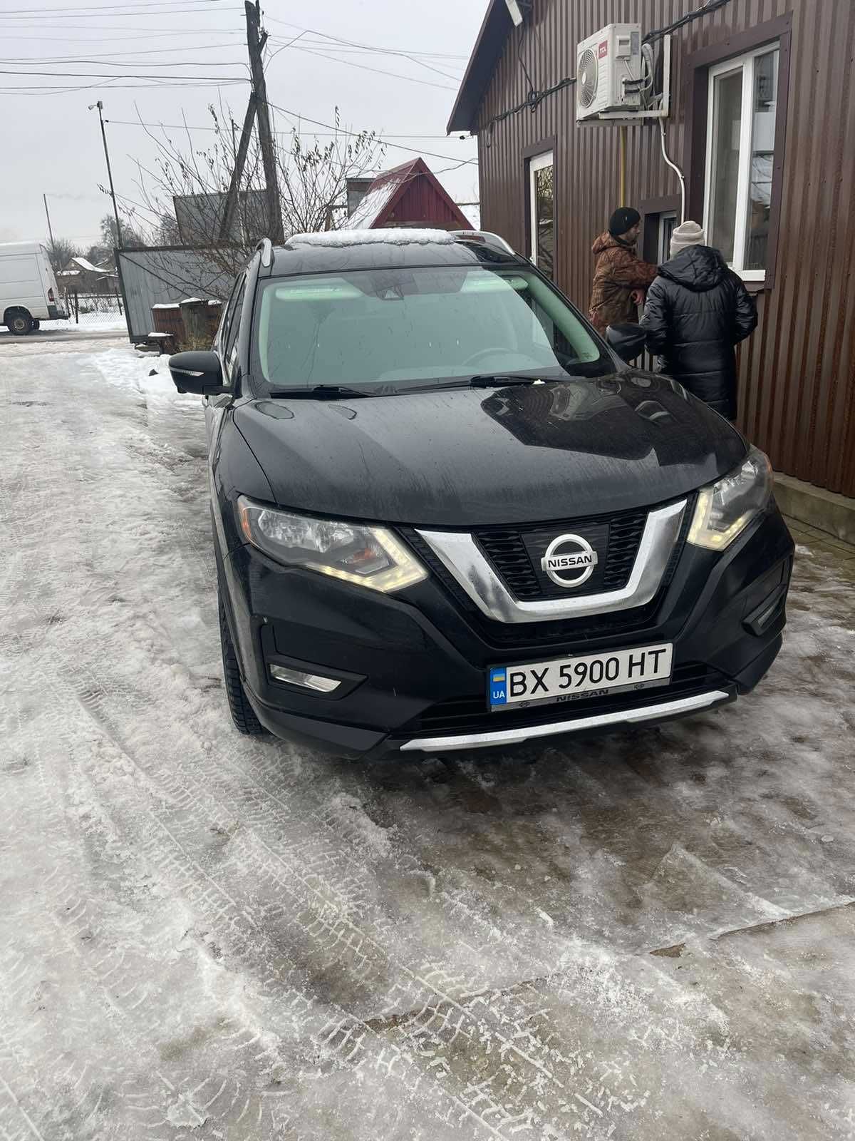 Продаж авто Nissan