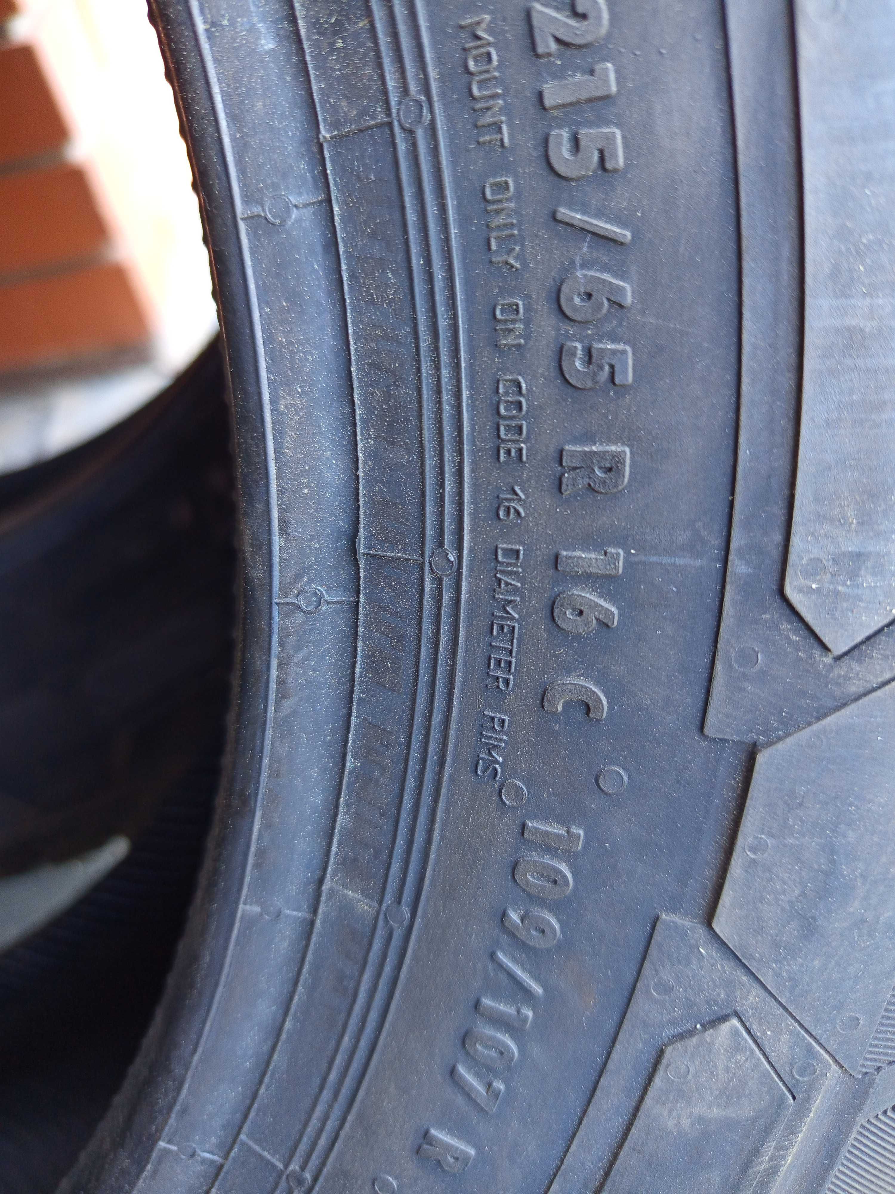 2x215/65R16c 109/107T Continental Vancontact Winter