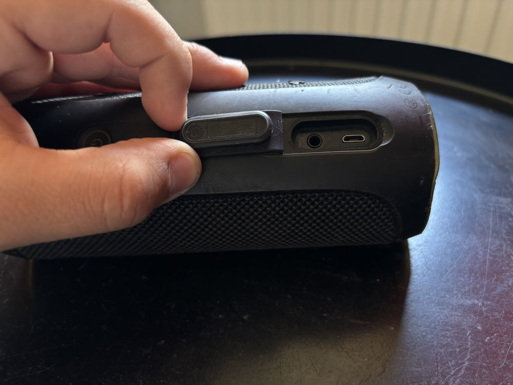 JBL Flip 4 uszkodzon