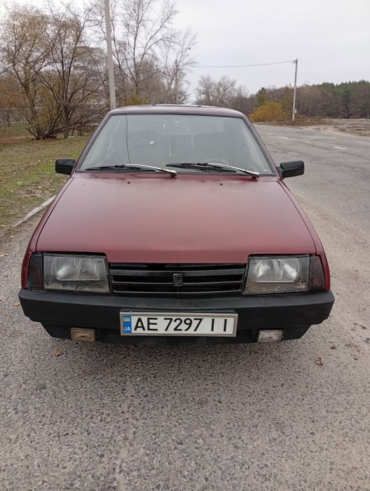 Продам ВАЗ 2199 на полном ходу!