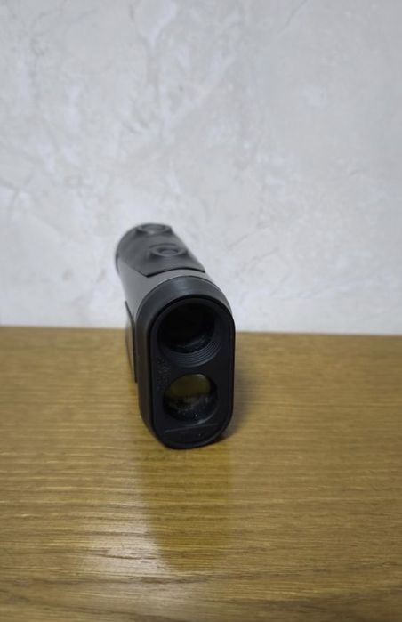 Telêmetro de golfe Nikon