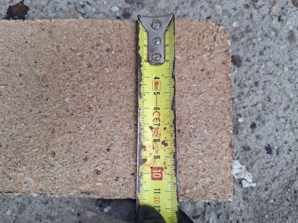 Cegła szamotowa 3cm grubosci